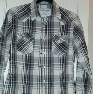 Americam Eagle Plaid Button Up
